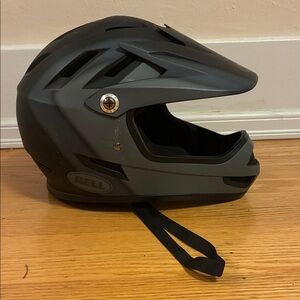 Bell Black Full-Face Helmet